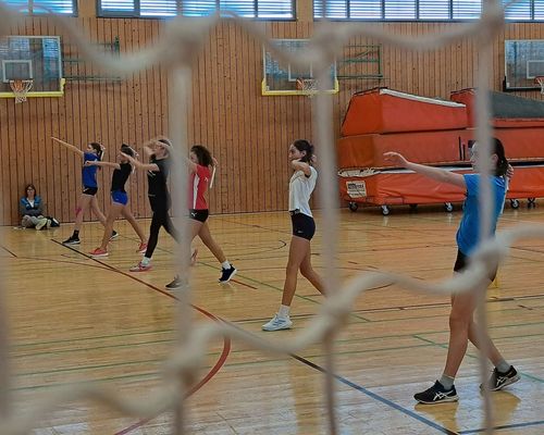 Würfe hinter dem Sicherheitsnetz