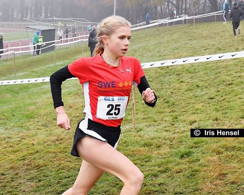 Lisa Merkel Schnellste beim Auftakt der Cross-Saison