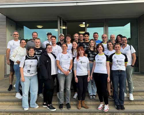 Viele junge Gesichter bei  Kampfrichterausbildung in Hechingen